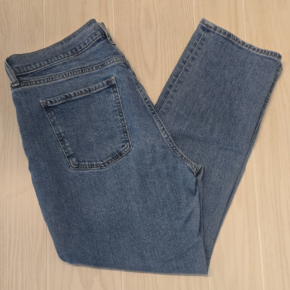 Old Navy Boyfriend Jeans Mid Rise Size 10 B-002